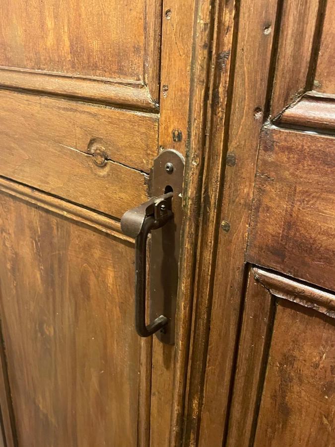 Numero 6 Todi Ngoại thất bức ảnh